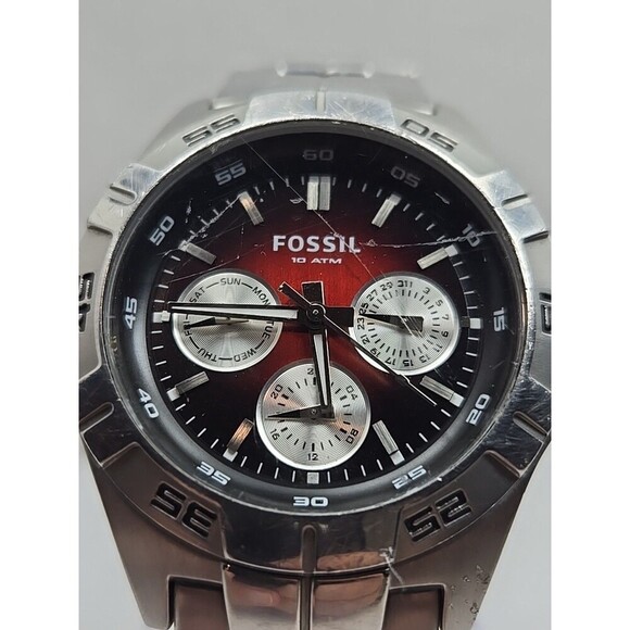 Fossil BQ-9404 Red Black Dial Day Date Watch Stainless Steel 10 ATM New Battery - Picture 4 of 11